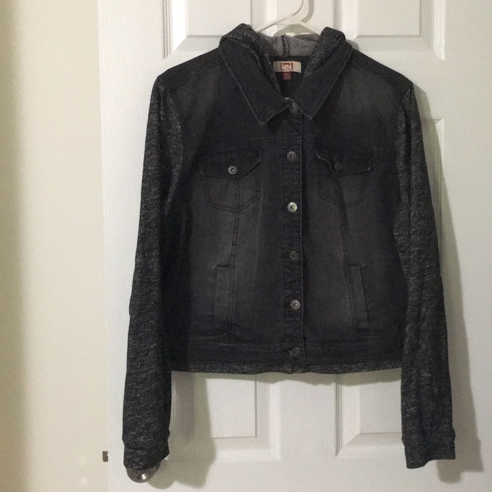 l.e.i XXL Jean hooded coat.🎉Host pick🎉